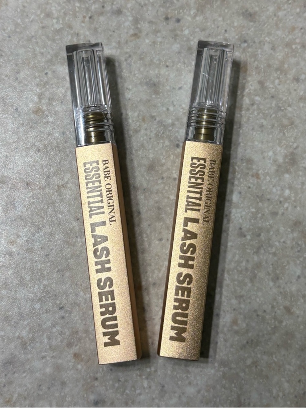 Babe Essential Lash Serum - Gold